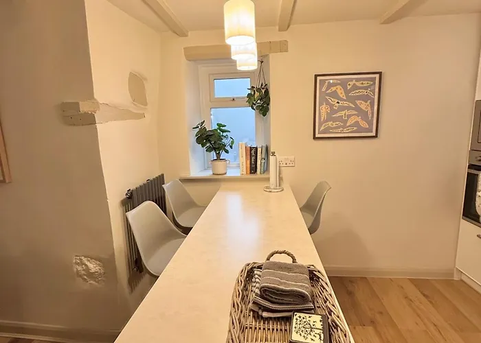 Little Wren Couples Retreat